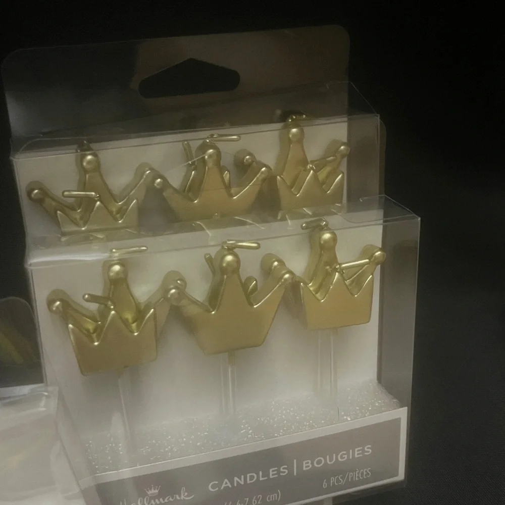 Hallmark Specialty Candles